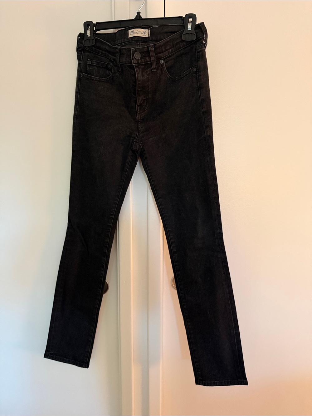 Madewell Black Skinny Jeans — Women's High-Rise Silhouette